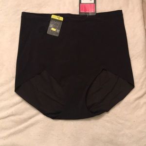 One pair of control top underwear